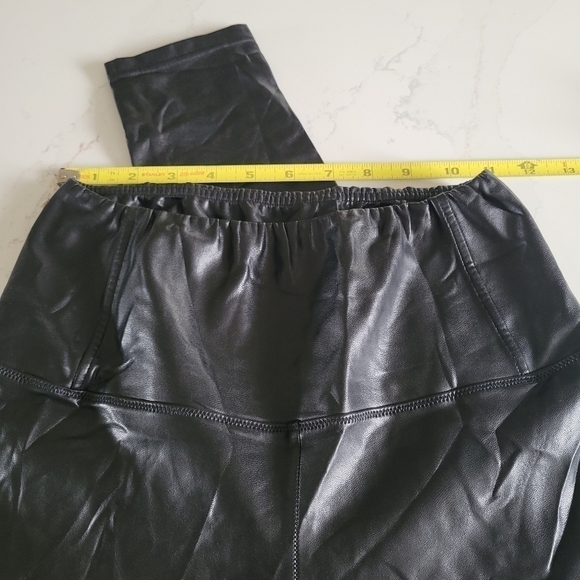Wilfred Free Daria Pant High-Rise Vegan Leather Faux Black Shiny Leggings Small - Picture 7 of 11